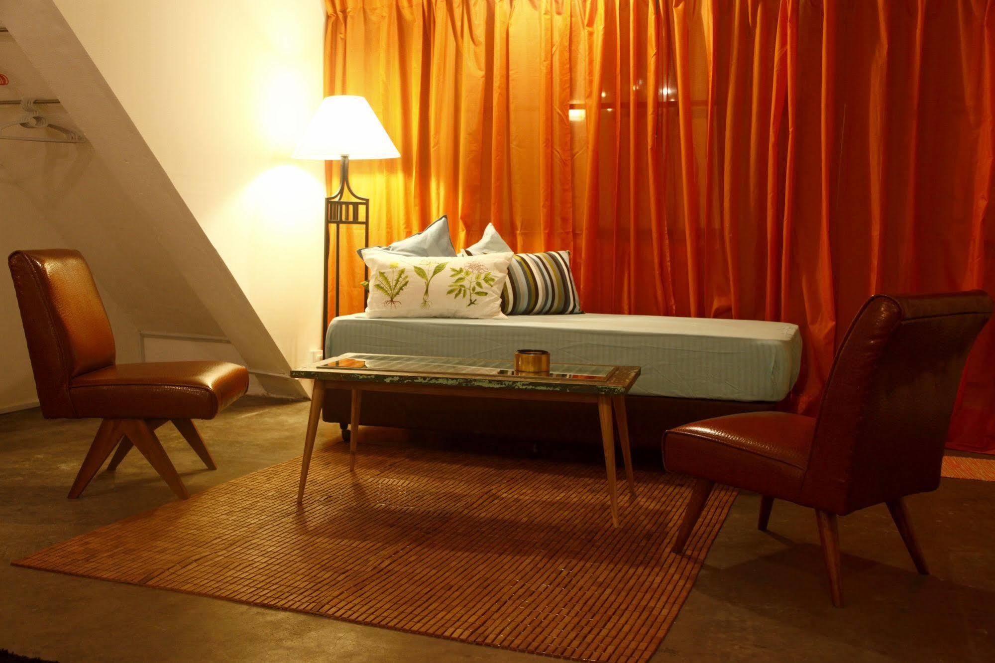 Apartamento The Loft @ 13 Hibiscus Malacca Exterior foto